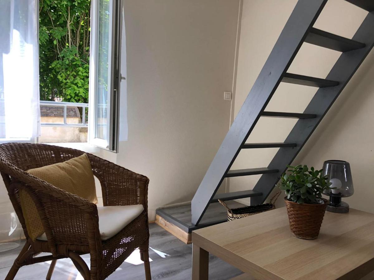 Suites Rive Gauche - Charmant DUPLEX - Chez Delpha Fontainebleau Extérieur photo